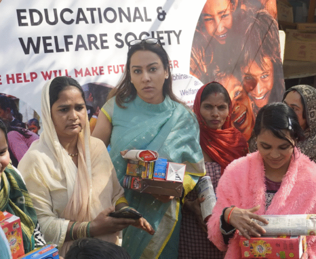 A Trusted NGO for Women’s Help in Delhi | Abhinandan